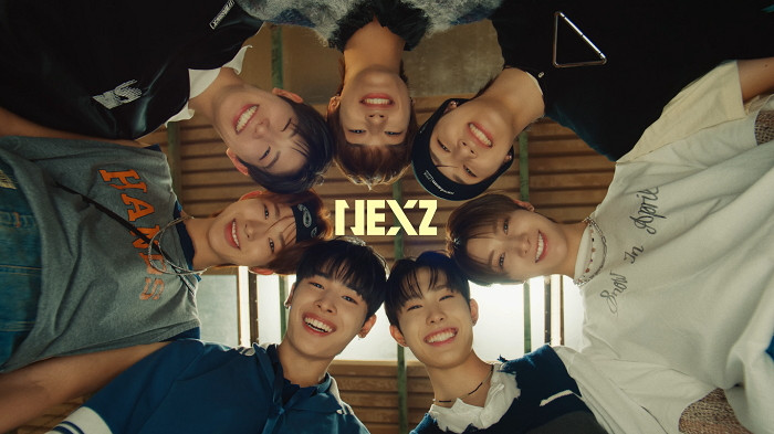 ニジプロ2』発 NEXZが日本デビュー “瑞々しさ”ほとばしる「Keep on