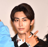 �ߘa���ʃ��C�_�[�V���[�Y��6�e�ōŐV��́w���ʃ��C�_�[�K���x�̐�s���ʉ�̕��䂠�����ɓo�d��������F�� �iC�jORICON NewS inc. 