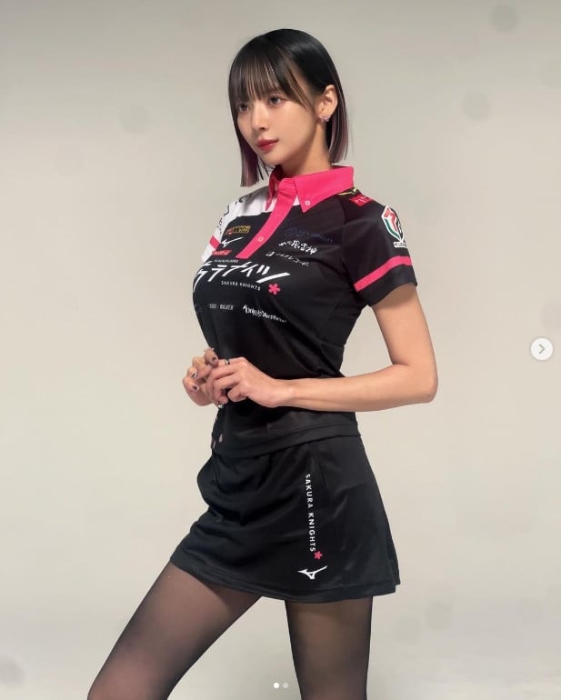 画像・写真 | 岡田紗佳、“新”ユニフォーム着ててもすごい“役満ボディ
