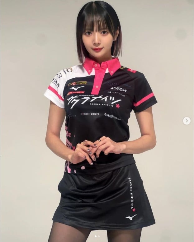 o*n様 サクラナイツ　岡田紗佳　ユニフォーム　Lサイズ　新品未使用 o*n様 サクラナイツ 岡田紗佳 ユニフォーム Lサイズ 新品未使用 o