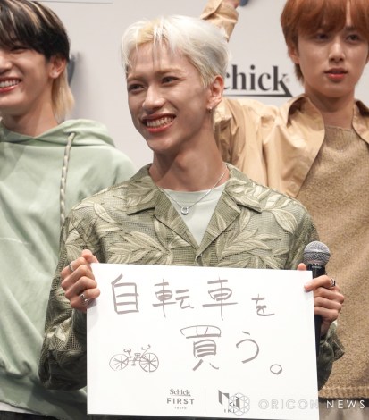 �u�r���[�e�B�[�O���[�~���O�u�����h�wSchick FIRST TOKYO�x�VCM���\��ɏo�Ȃ���INI�E�r�藝�l �iC�jORICON NewS inc. 