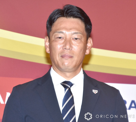 �w��3�� WBSC�v���~�A 12�x�J�ÊT�v���\�L�҉�ɏo�Ȃ�����[�O�a�ēiC�jORICON NewS inc. 