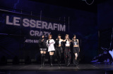 4th~jAowCRAZYxfBAV[P[XJÂLE SSERAFIM(P)&(C)SOURCE MUSIC 