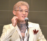 ���{�@�u�n�C�`���E�͍D���ł���(��)�B�^���̃n�C�`���E������v�t�@���́g�����ؖ��h�ɏΊ�Ŋ��� 