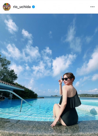 ���c�����u�n���N���j�̃v�[���ŉf���܂������v���o�v�@�i�ʐ^�̓C���X�^�O���� ��rio_uchida ���j 