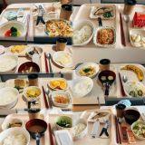 ���@���̐H���^�C���������̃A�N�����X�^���h�ƈꏏ�i@MONOSUGOKUGENKI���j 