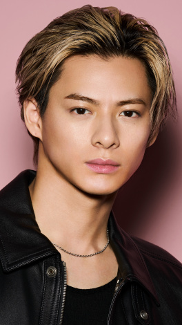 �uYSL ���u�V���C�� �L�����f�B �O���E �o�[���v�̃A�W�A�A���o�T�_�[�𖱂߂镽�쎇�s 