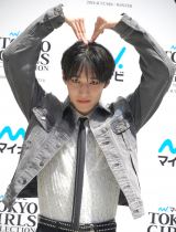 �w��39�� �}�C�i�r �����K�[���Y�R���N�V���� 2024 AUTUMN/WINTER�x�ɓo�ꂵ��WILD BLUE�E��쒼��iC�jORICON NewS inc. 