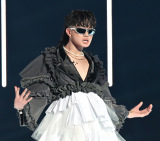 w39 }Cir K[YRNV 2024 AUTUMN/WINTERxɓoꂵ䑾z iCjORICON NewS inc. 