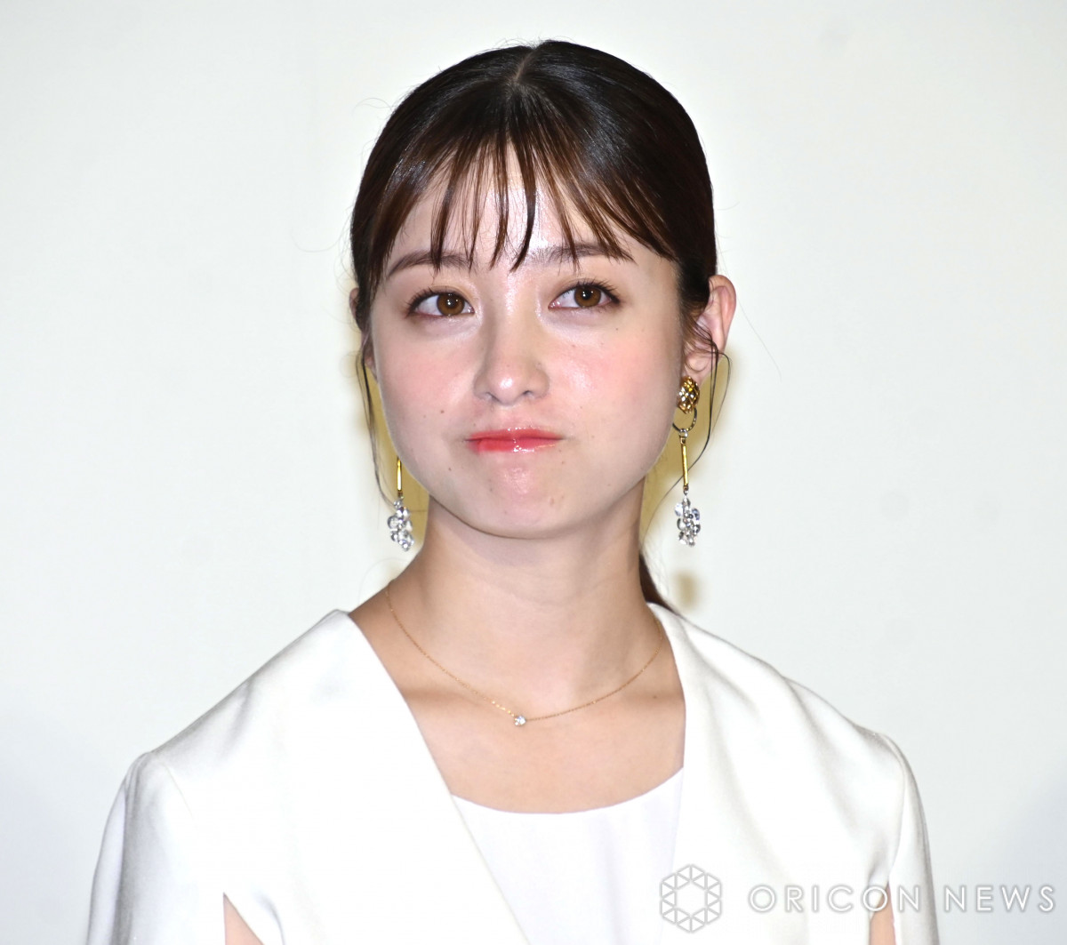 橋本環奈 顔アップ 橋本環奈、ギャルマインドに憧れ「見た目じゃなくて、“心意気”」 朝ドラ『おむすび』で「すごく黒くなったり」も | ORICON NEWS