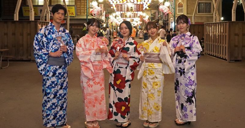 推しの子】声優、浴衣で西武園ゆうえんち遊ぶ 大塚剛央・伊駒