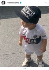 �Ƒ��Ƃ̂قق��܂����V���b�g�����J�����{���ʁi�ʐ^�̓C���X�^�O�������j 