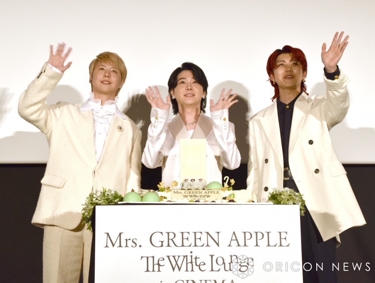 画像・写真 | Mrs. GREEN APPLE・大森元貴、“耳の不調”乗り越えツアー完走「みんなで涙ぐみました」 2枚目 | ORICON NEWS