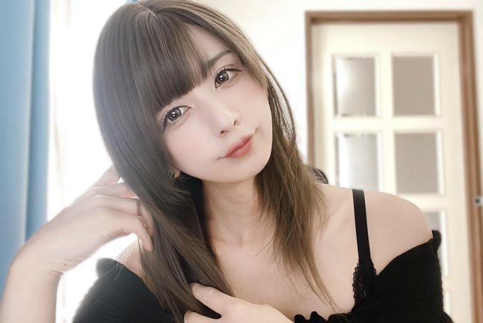 画像・写真 | 18歳→38歳でここまで変わる？ “ガチムチ体型”だった男性、20年後の女装姿に驚愕「38歳には見えない奇跡」 2枚目 |  ORICON NEWS