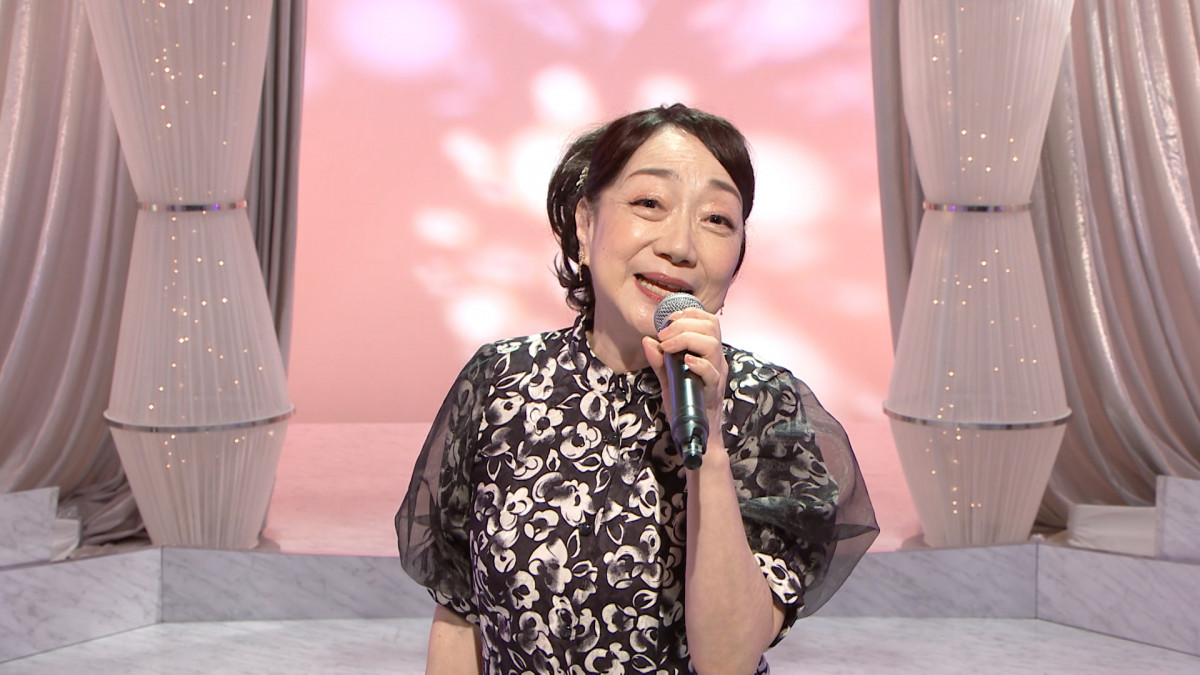 麻丘めぐみエロ 