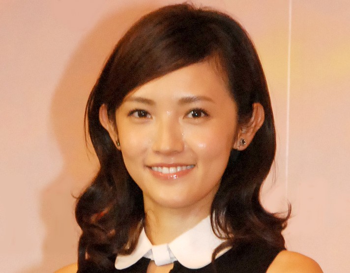 星野麻里 星野真里、9歳娘の先天性ミオパチー公表 社会福祉士の試験に合格「これが私たち家族のはじめの一歩」 | ORICON NEWS