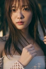 櫻坂46田村保乃『2nd写真集』水着カット初解禁 大人ビキニに“ほのすな笑顔” | ORICON NEWS