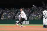 fwӂBxJLOEʐCIY vs kC{nt@C^[YÕZjAsb`ɍⓌo (C)SEIBU Lions 