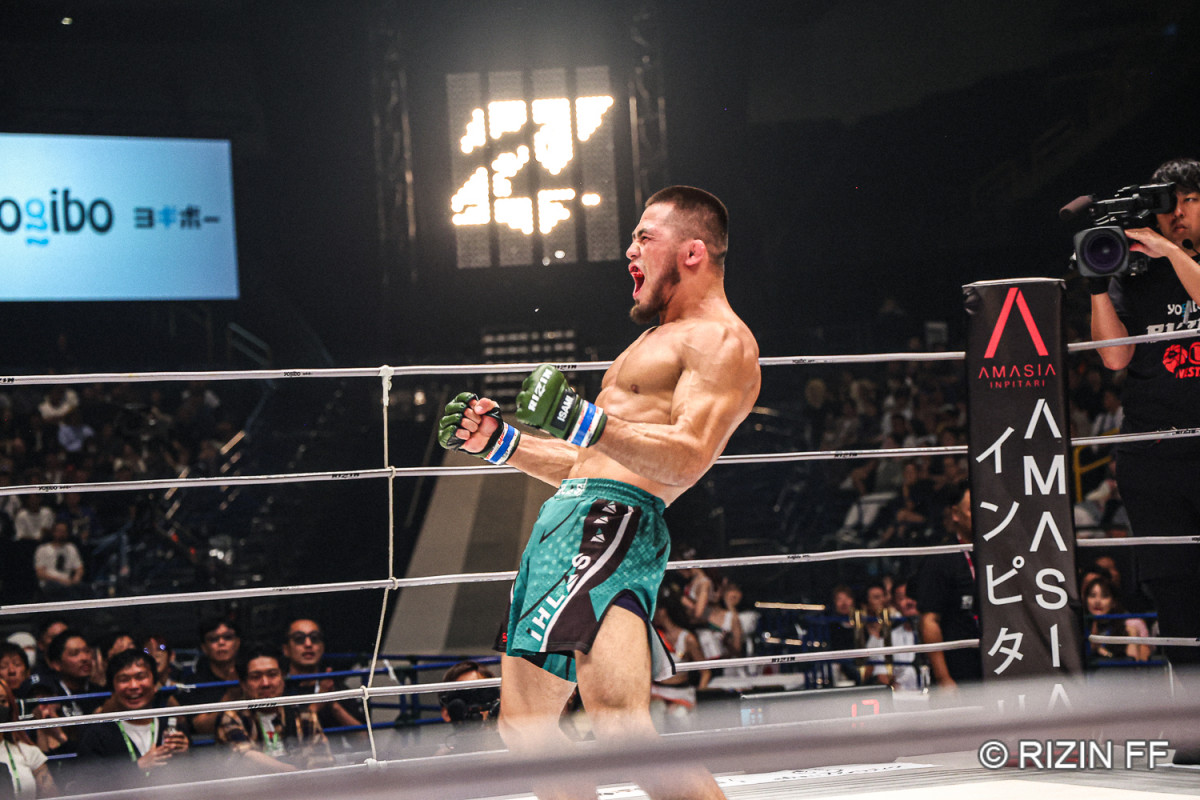 RIZIN ラジャブアリ・シェイドゥラエフ選手着用 キルギス伝統