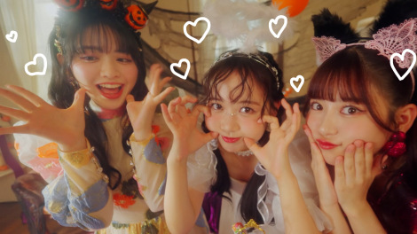 �����uNEW OKASHI PROJECT�v�VWEBCM�ɏo������FRUITS ZIPPER 