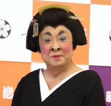 �~��x���j�A���N�|��60�N �u�������ɏオ�肽������撣���Ă����v 