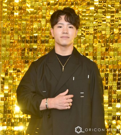 �u�V�������̃|�b�v�A�b�v�C�x���g�wQUATRE is 20�x�I�[�v���L�O�t�H�g�R�[���ɎQ���������T�V�� �iC�jORICON NewS inc. 