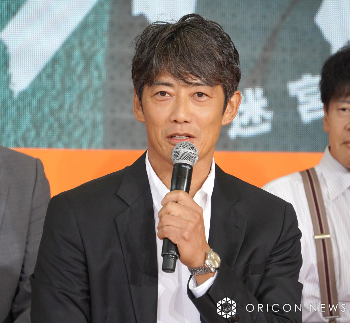 反町隆史、撮影合間に『ビーチボーイズ』再放送を鑑賞 『オクラ』共演