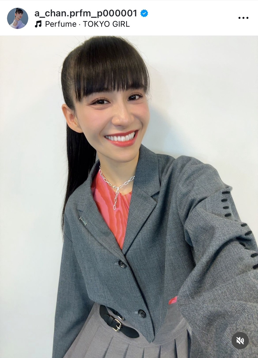 Perfume・あ～ちゃん、お気に入りの“超ミニスカ”ルック披露 太ももまぶしい美スタイルに「本当美脚」と絶賛の声 | ORICON NEWS