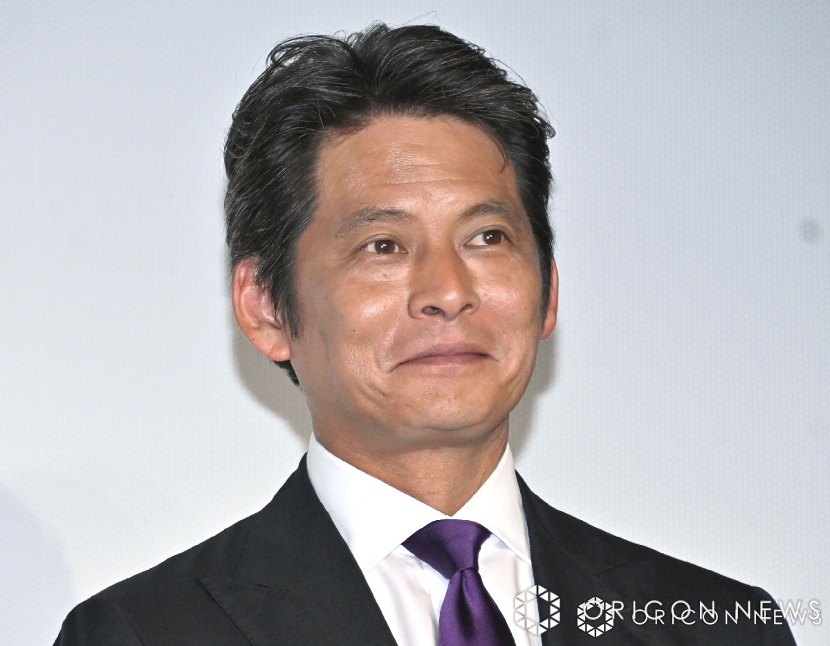 イ*リ様 織田裕二 生写真 3枚セット イ*リ様 織田裕二 生写真 3枚セット 41bJ92NIrML._UF350