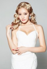 ���������O�ɏ����̃h���X��g�ɂ܂Ƃ����V���b�g�����J�������сi�ʐ^�̓C���X�^�O���� ��ourin_ringoooo ���j 