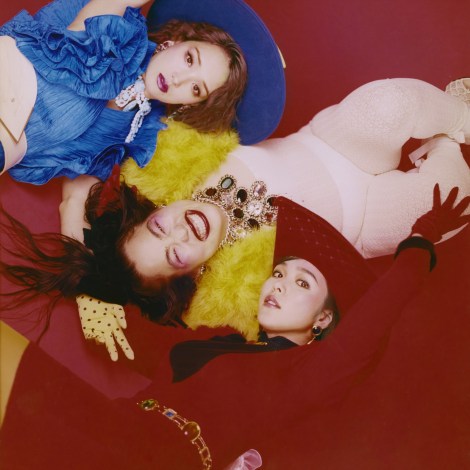 80�N��̃J���X�}�A�_���v���{���N���b�V���E�M�����Y���C���[�W�����g���ʎʐ^�h�i������j���͍ʉ�A����񃌃g���B�o�@�A���c���肩��Netflix�V���[�Y�w�Ɉ������x���E�Ɛ�z�M�� 