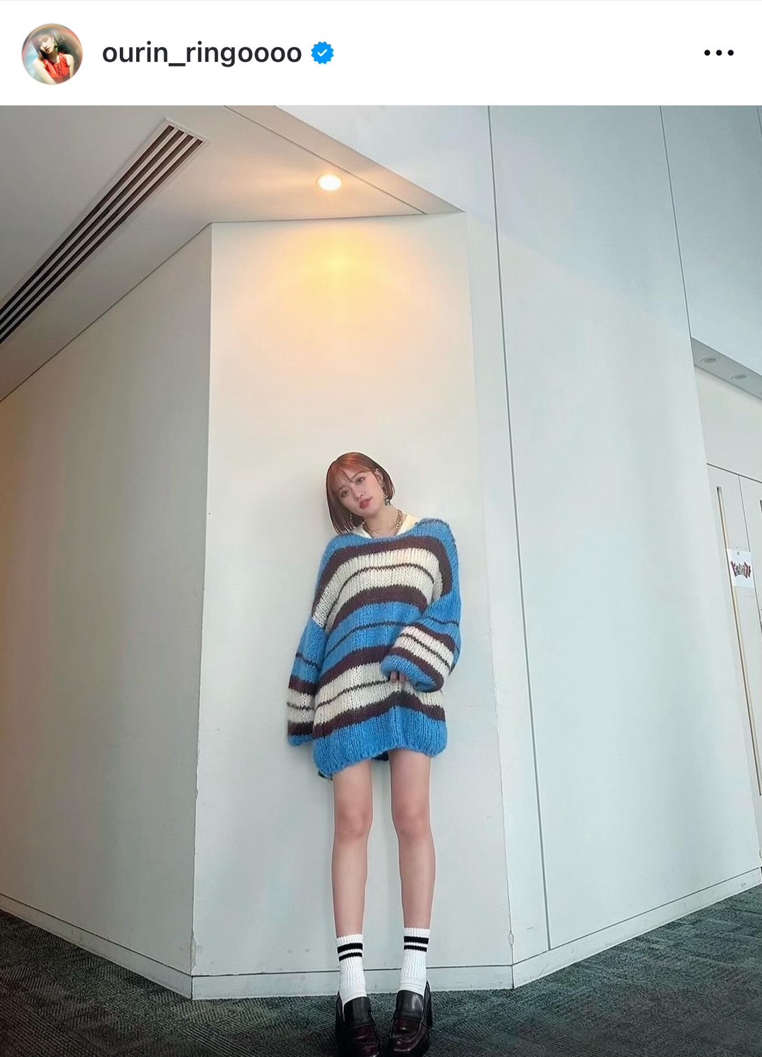 王林　足 画像・写真 | 王林、“超ミニ”美脚ショット公開「大サービスだね」「レベチなスタイルやッ」 1枚目 | ORICON NEWS