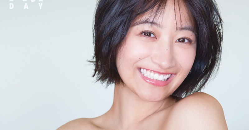 即購入⭕️榎原依那 1st 写真集「Inaism」限定特典台湾チェキ