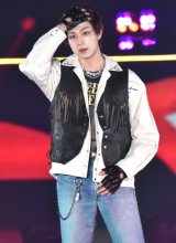 GirlsAward】美 少年・佐藤龍我、サプライズ登場に大歓声 髪かきあげ