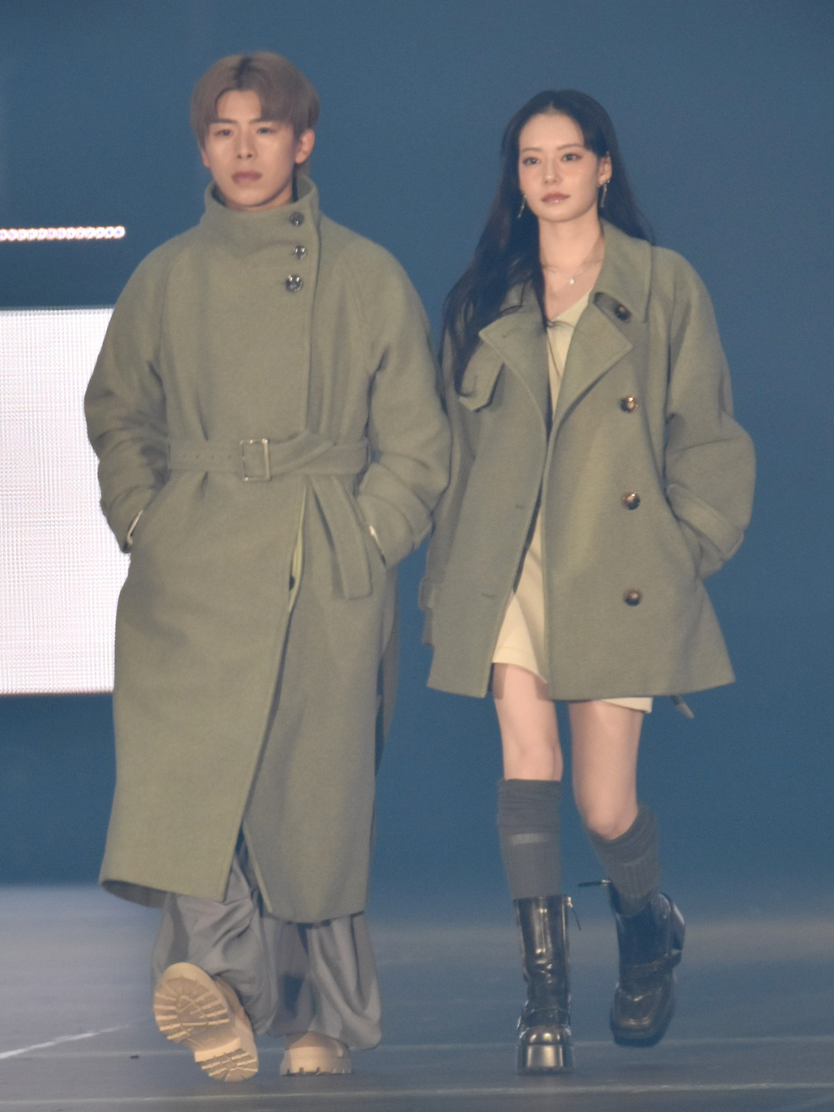 なこなこ GirlsAward】入籍話題のなこなこ、リンクコーデ披露 落ち着いた雰囲気