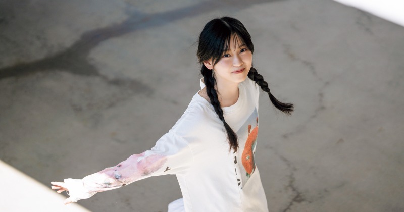 2作連続センター”櫻坂46山下瞳月『マガジン』表紙で透明感抜群グラビア