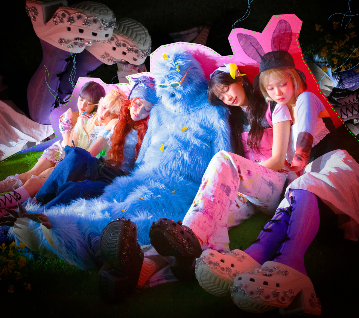 LE SSERAFIM、モンスターと楽しそうに過ごす 約1年4ヶ月ぶり日本作品