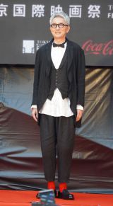 �w��37�񓌋����ۉf��Ձx�̃��b�h�J�[�y�b�g�ɓo�ꂵ�����d�L �iC�jORICON NewS inc. 