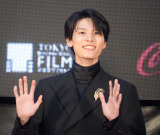 �w��37�񓌋����ۉf��Ձx�̃��b�h�J�[�y�b�g�ɓo�ꂵ���������v �iC�jORICON NewS inc. 