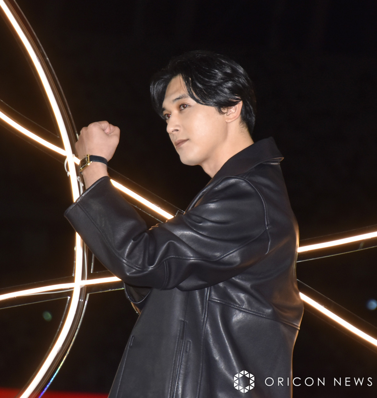JeBGwgjeBxa100NLOwTRINITY 100xZu[Vp[eB[ɏoȂg (C)ORICON NewS inc. 