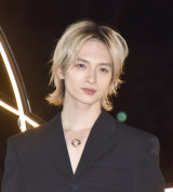 JeBGwgjeBxa100NLOwTRINITY 100xZu[Vp[eB[ɏoȂKis-My-Ft2EʐXT (C)oricon ME inc. 