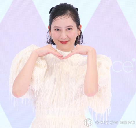 画像・写真 | 河北麻友子、33歳の誕生日祝福も「一定超えると 画像・写真 | 河北麻友子、33歳の誕生日祝福も「一定超えると