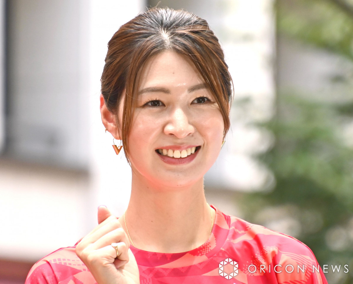 木村　沙織 木村沙織、夫＆息子との“家族写真”を公開「憧れ夫婦」「旦那さんの笑顔が素敵！」 | ORICON NEWS