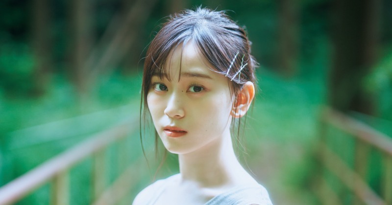 山下瞳月、櫻坂46三期生特集「週プレ」表紙に登場 自然体で透明感抜群