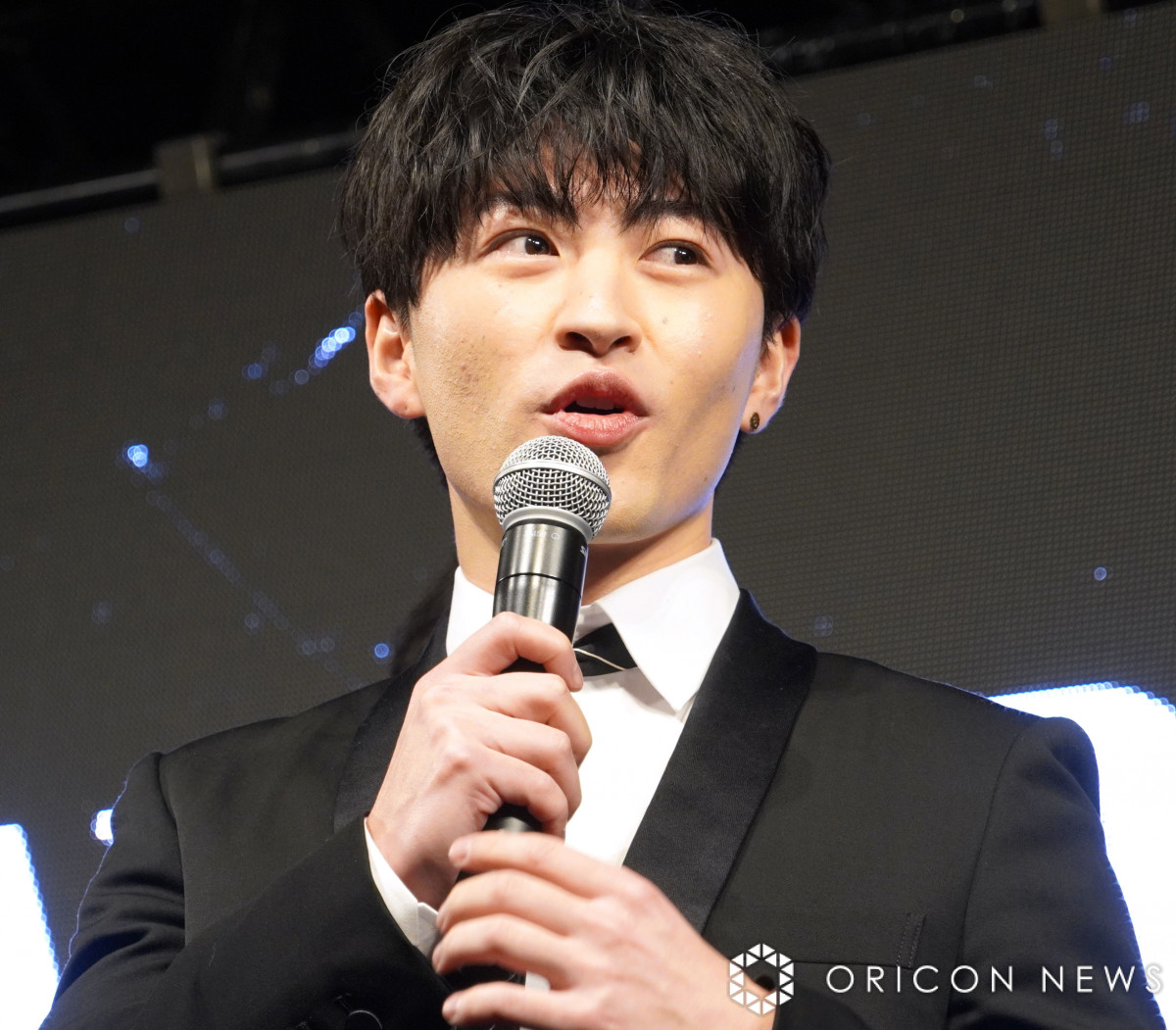 佐野玲於、NGなし体当たり芝居で気づき「ドMかも」 どぶに落ちる場面も