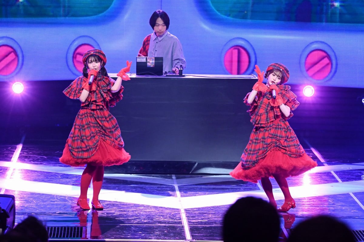 DXTEEN＆MAZZELが一夜限りのスペシャルなステージ＆トーク NHKの音楽