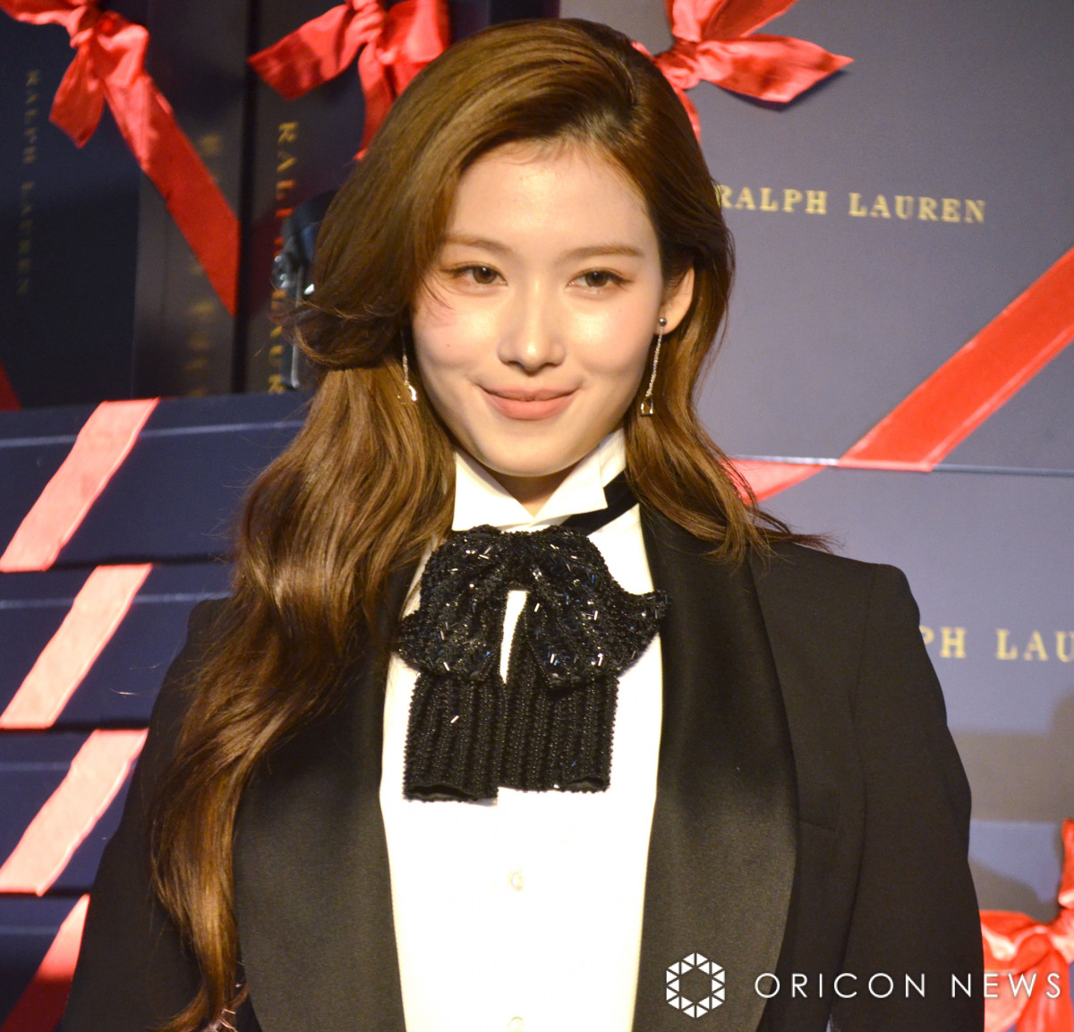 TWICEのSANAさんご着用 POLO RALPH LAUREN/タイネック ドレス TWICE Sana at Ralph Lauren pop-up event in Japan