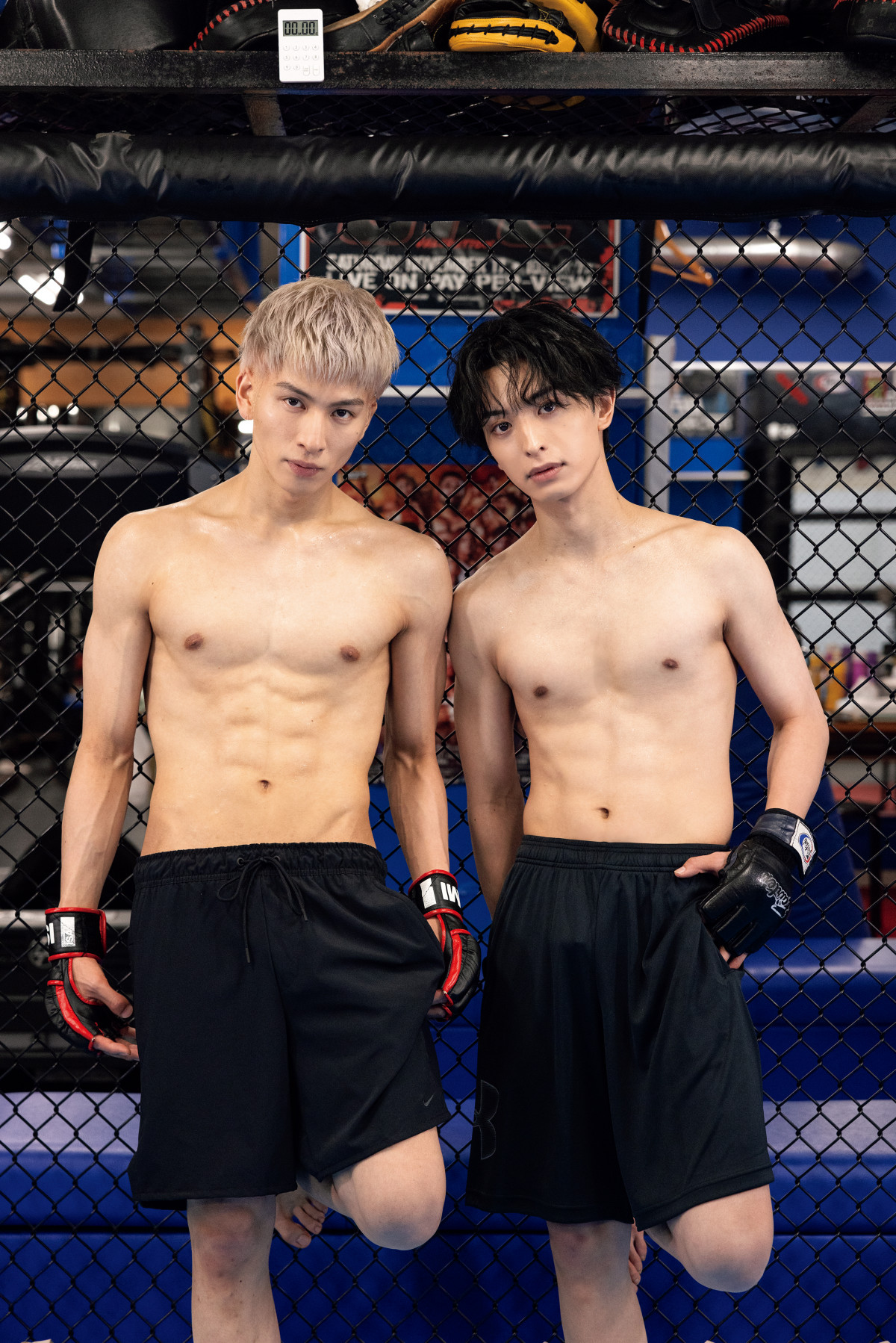 レッドブルー』実写ドラマ出演の木村慧人＆長谷川慎、『サンデー』表紙