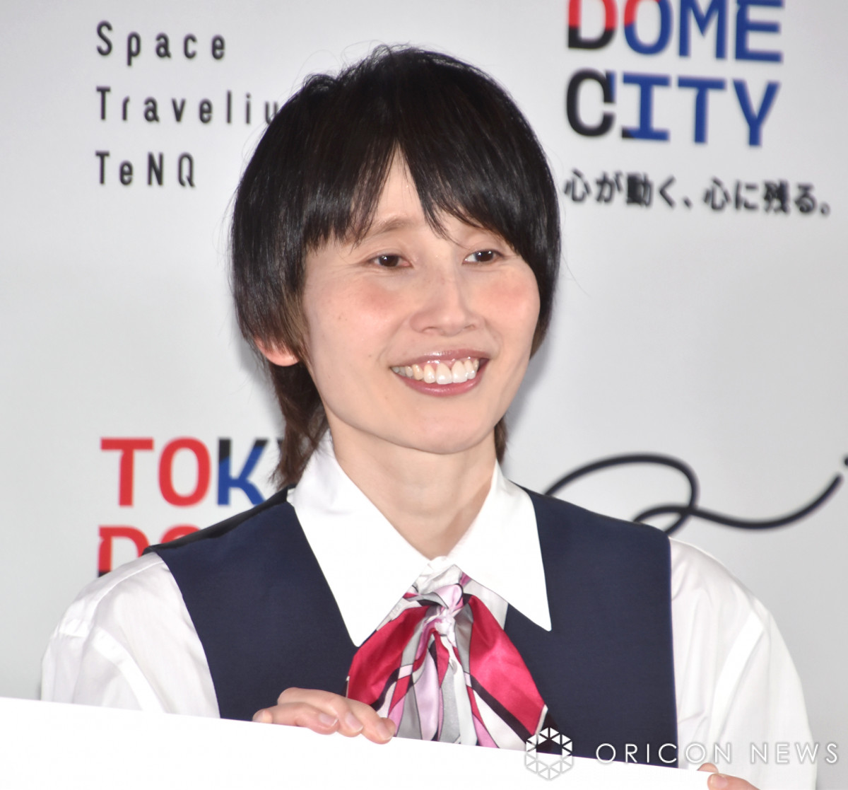 F̊{݁wSpace Travelium TeNQxI[vjOZj[ɓodnZ{Eւ͂邩 (C)ORICON NewS inc. 