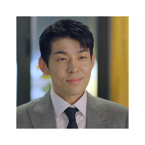 �\�E�~���M���F�L���E�O�H���iC�jKBS 